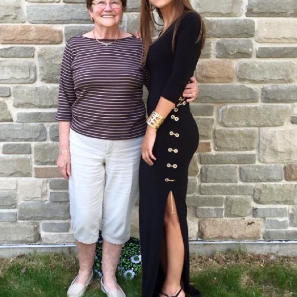 Gown - Picture 2 of 2